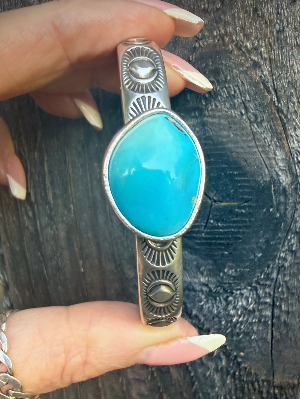 Numi Olive Royston Nugget Turquoise Heavyweight Sterling Silver Cuff - Picture 5 of 9